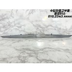 람보르기니 우루스 뒤 중앙상단 브레이크 등 4ML945097 Lamborghini Urus Rear Center High Mount Brake Light Stop Lamp