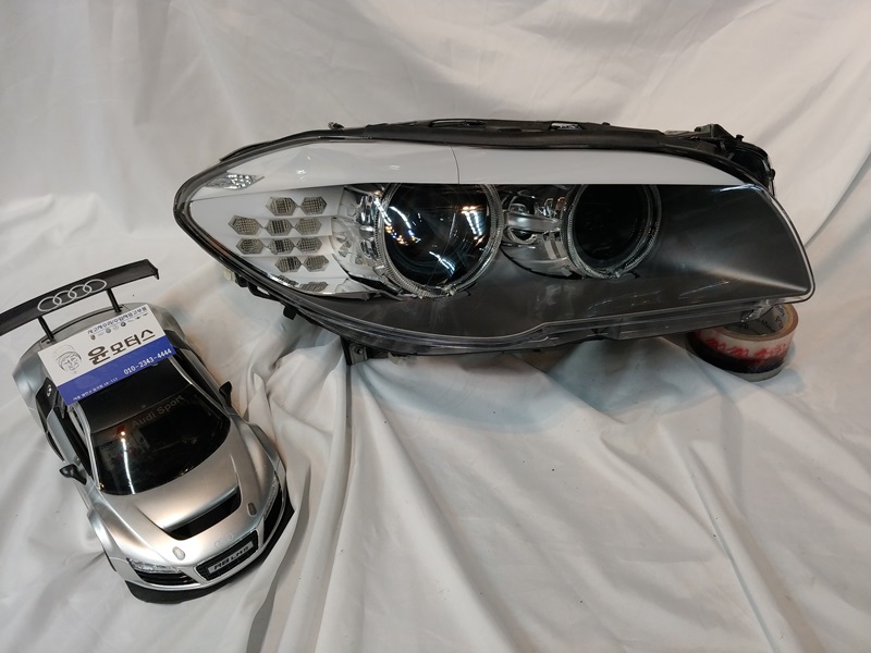BMW 5시리즈 F10 헤드라이트