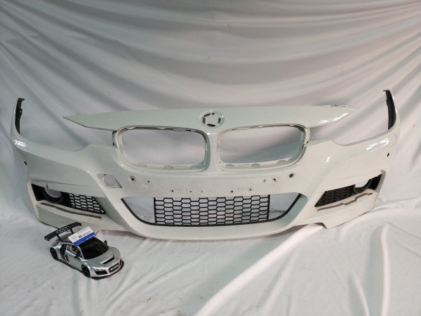BMW 3시리즈 F30 M팩 범퍼