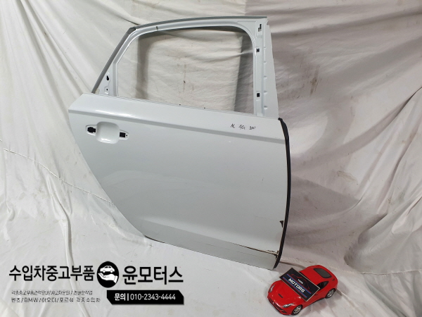 아우디A6 도어(조수석)