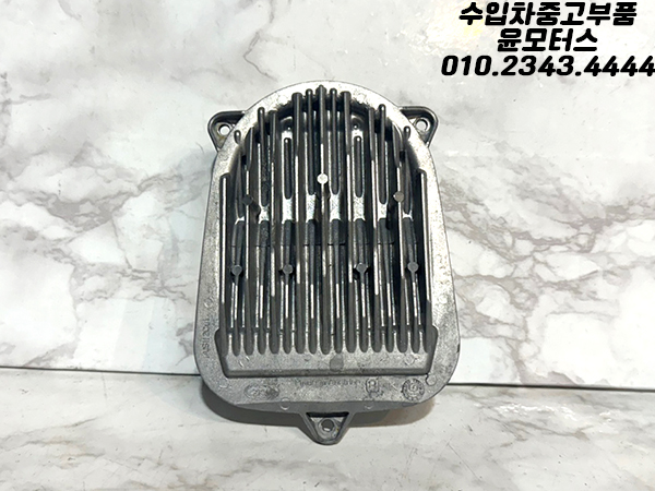 벤츠 A클래스 W176 헤드라이트 시그널 모듈 A1769066600