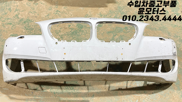 BMW 5시리즈 F10 전기 일반 4구 앞범퍼