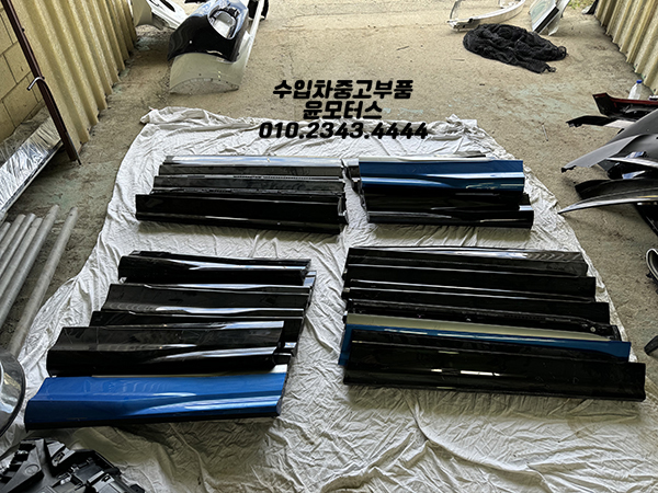 람보르기니 우르스 도어 사이드 로커 판넬 4ML853959 4ML853969 4ML853970