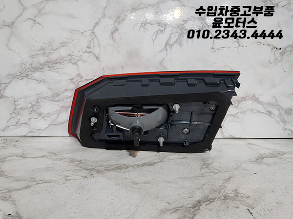 BMW5시리즈 G30 트렁크등 트렁크데루등 테일램프 630641(전기형)