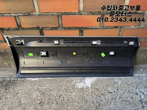 폭스바겐 투아렉 도어몰딩  7p6854949