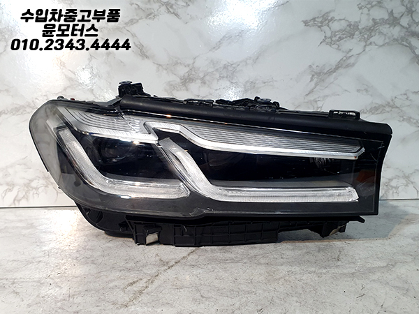 BMW 5시리즈 G30 조수석 LED 라이트 헤드라이트 전조등 9850582 (후기형)