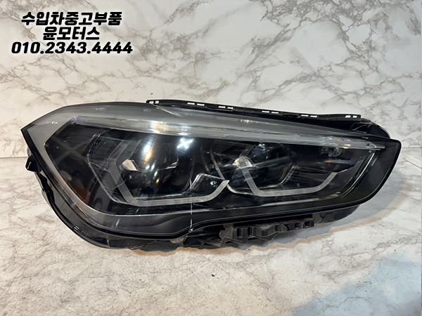 BMW X1 F48 후기형 조수석 헤드램프  63115AD117803