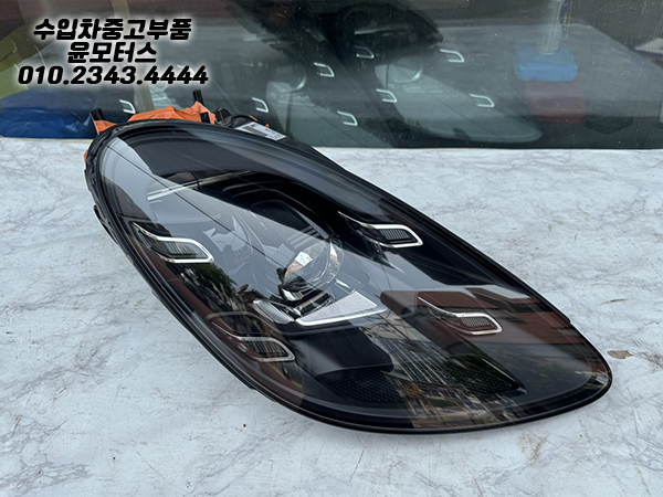 포르쉐 718 박스터 gts 헤드라이트 982941040AD