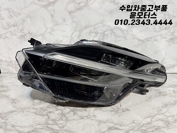 페라리 로마 운전석 헤드라이트 904368