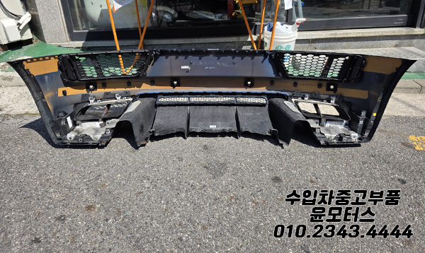 아우디R8 4S 뒷범퍼 4S0807521(17년식)