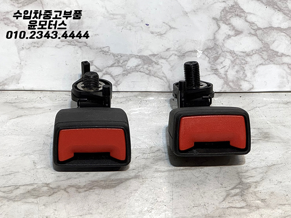 포르쉐 카이엔 순정 뒷좌석 안전벨트 버클 9Y0857753(19-23년식)
