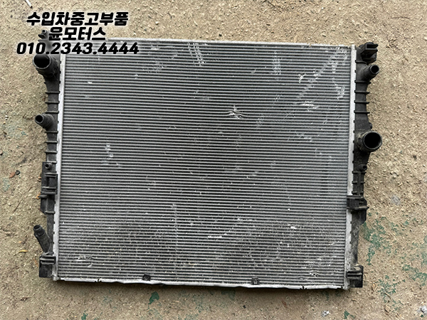 BMW M5 F90 라디에이터 228281 10