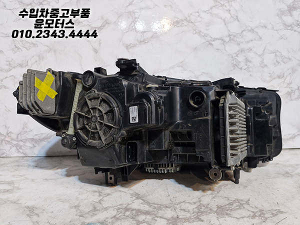 BMW5시리즈 G30 헤드라이트 라이트 7214961-03