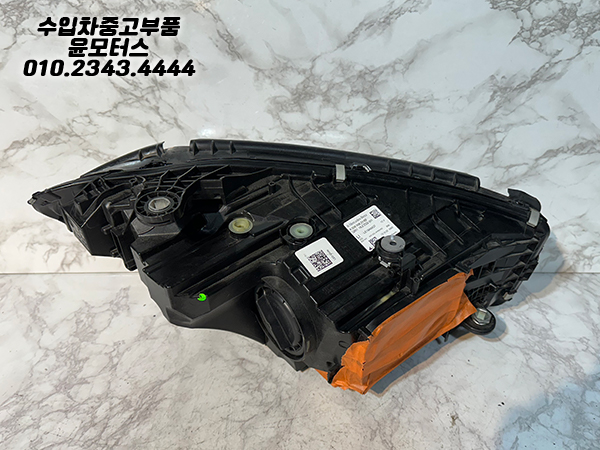 벤츠 C클래스 206 운전석 헤드램프