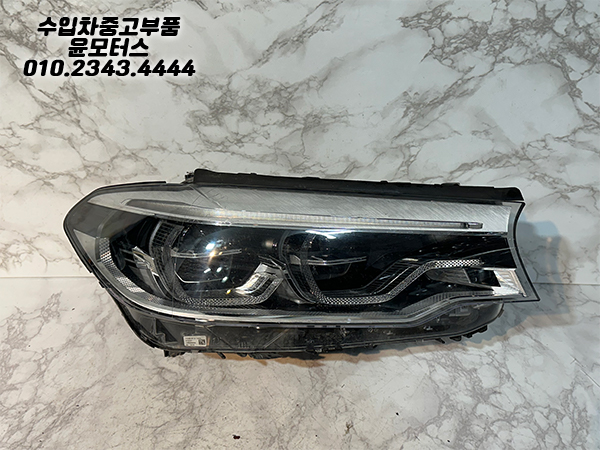 BMW 5시리즈 G30 전기형 조수석 헤드램프