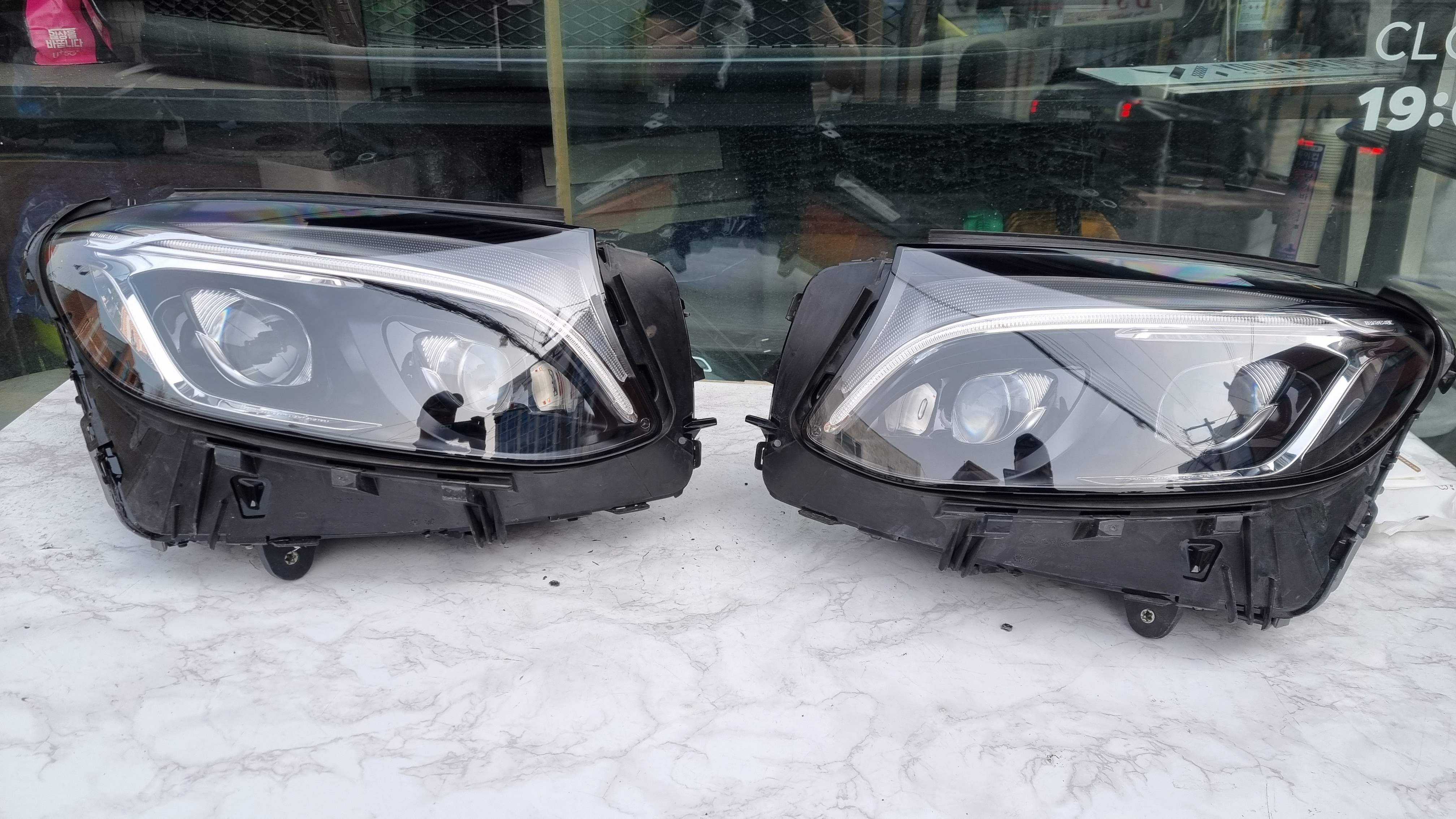 벤츠 GLC 253 앞범퍼 본넷 전레일 헤드라이트